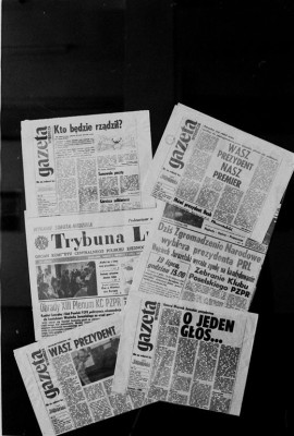 fig +AS-KTO BĘDZIE RZĄDZIŁ-1990-27_IV-1-009-b40-s30