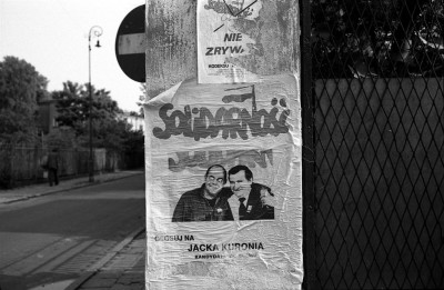 fig SFiglarowicz-1989_19-I-6_WAWA-Kuroń-Wałęsa-006-s 40