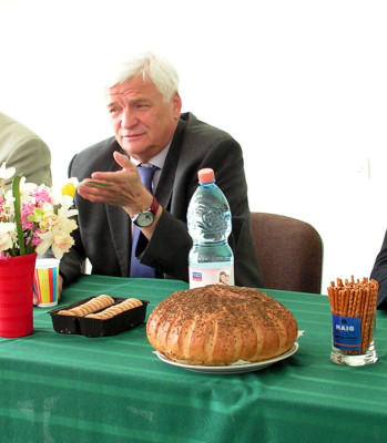 KONICA MINOLTA DIGITAL CAMERA