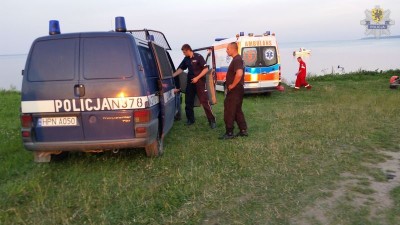 PUCK - PIERWSZA OFIARA NAD WODĄ. POLICJANCI APELUJĄ O -ROZWAGĘ (2)