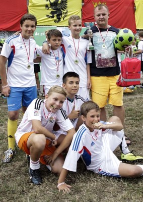 png do przerwy 01 sm_2002 i mlodsi_rks real