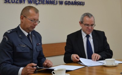 sluzba wiezienna IS1