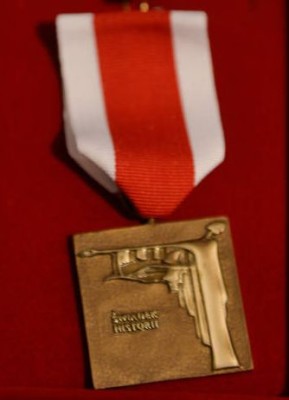 ipn odznaka swiadek histrorii