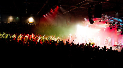 arena gda Hillsong (1)