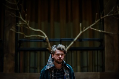 zdjęcie z próby WESOŁYCH KUMOSZE-K Z WINDSORU foto Dawid Linkowsk-i (5)