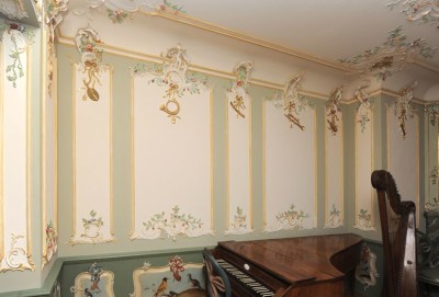 Dom  Uphagena Pokoj muzyczny. szt008s