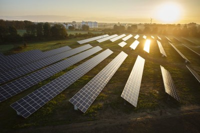 26.09.2014 Przejazdowo. Farma paneli słonecznych ENERGA. fot. Paweł Wyszomirski/ www.redseven.pl