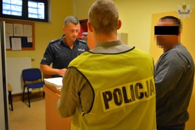 pol sopot wjechal w radiowoz