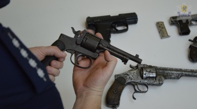 pol tczew bron samobojca