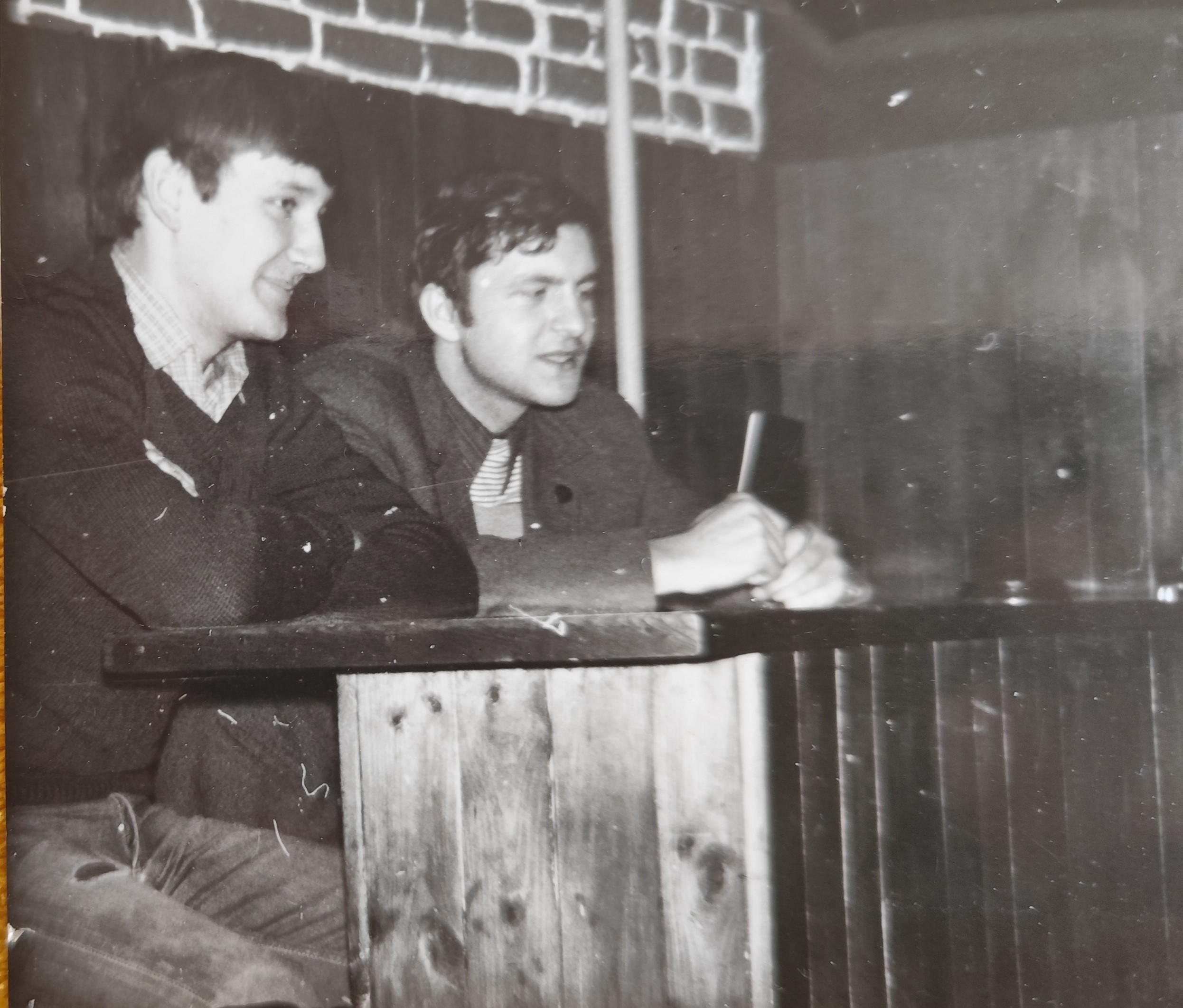 Andrzej Sierkowski i Janusz Wikowski w klubie Schronik IMG_20250604_144552