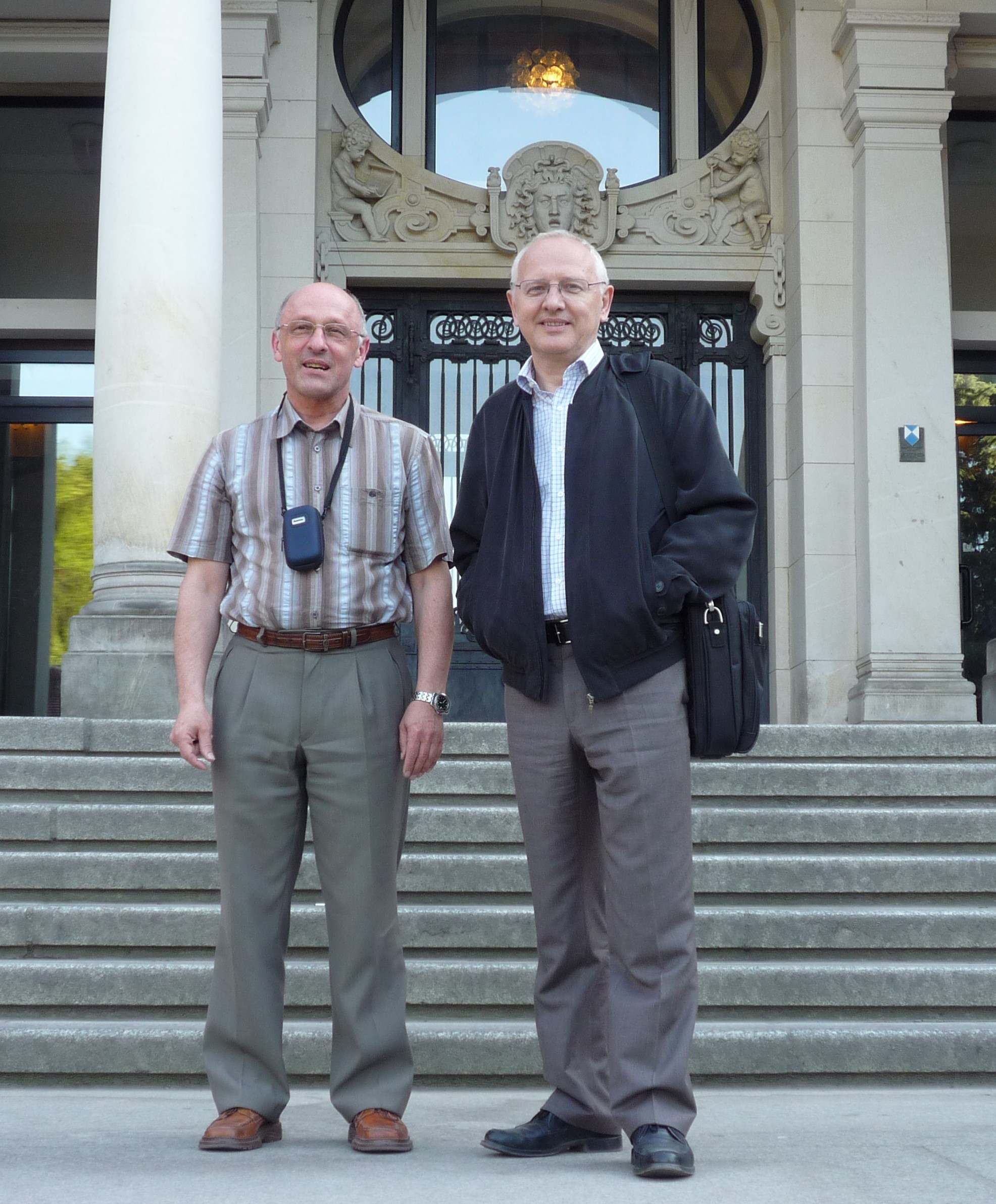 KARWOWSKI 6 Tadeusz i Krzysztof - spotkanie po latach 2008 kadr