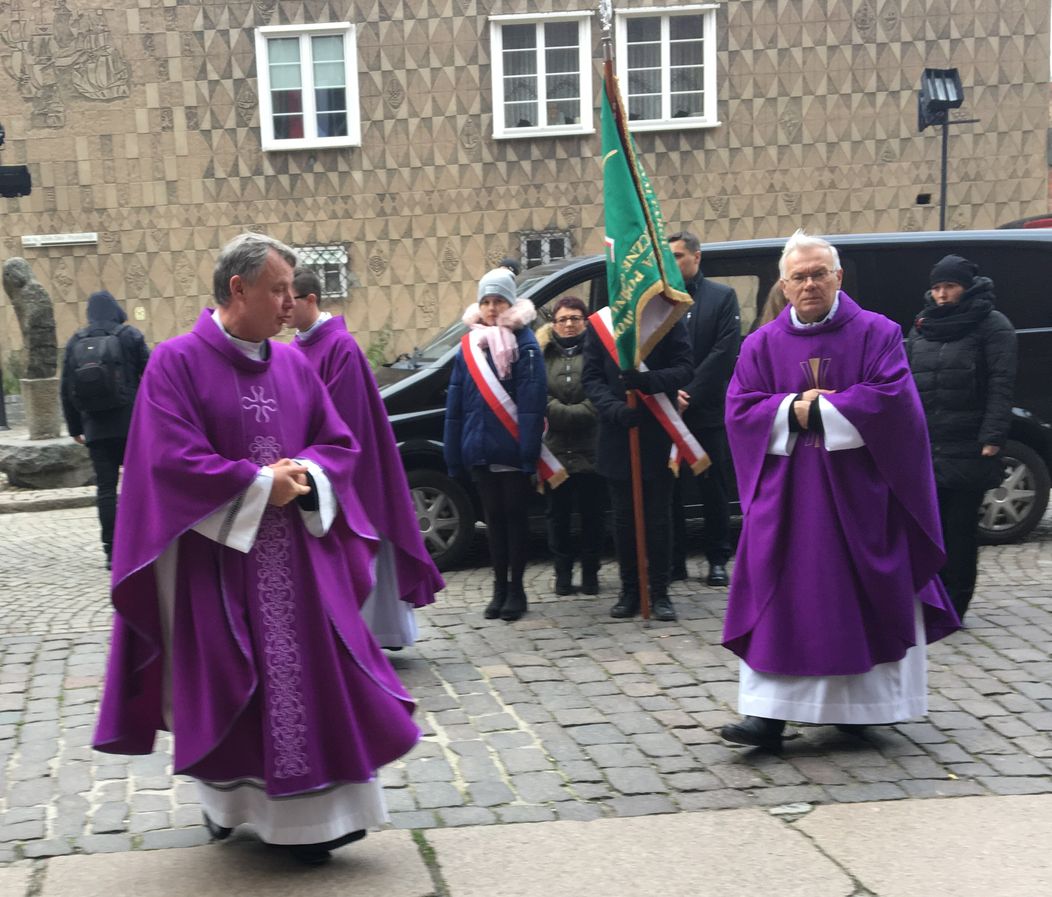 Pogrzeb Zbigniewa Jujki Fot_ Janusz Wikowski_IMG_5299