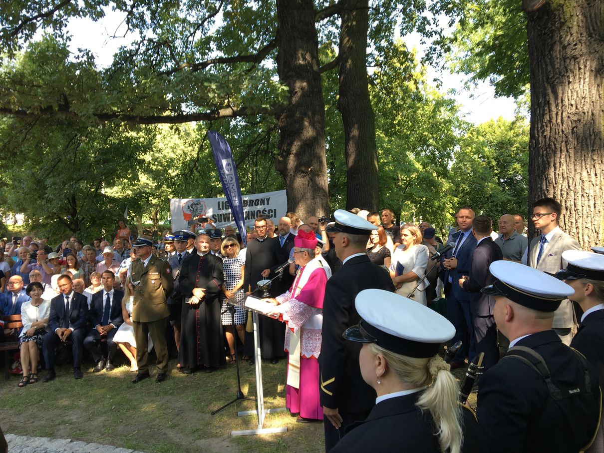 Pomnik Zolnierzy Wykletych Fot_Janusz Wikowski IMG_5176