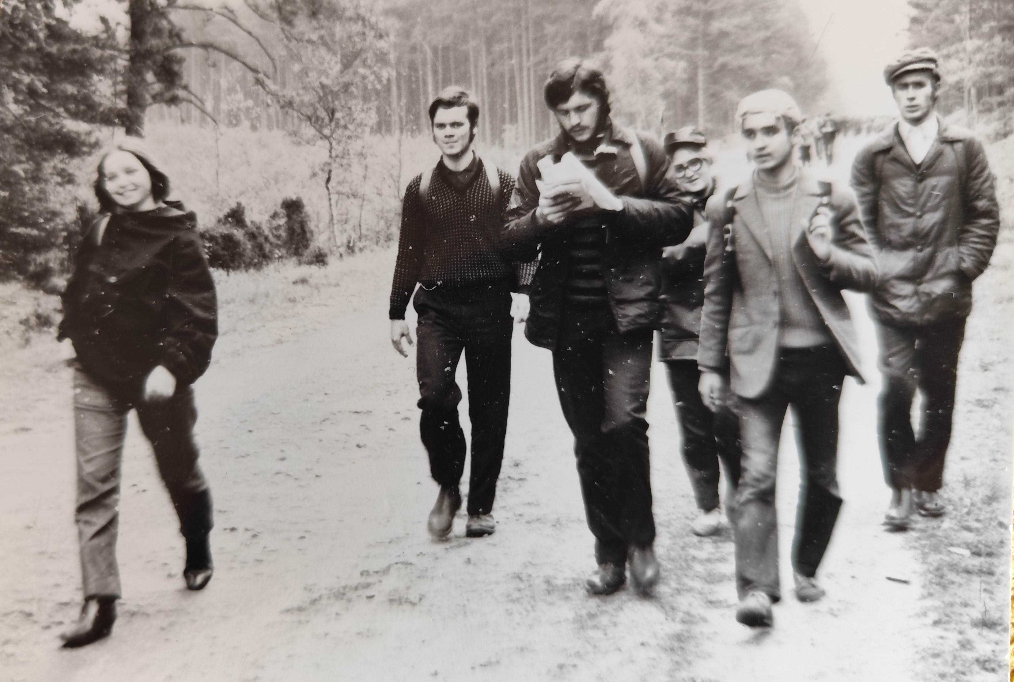 Rajdowcy Zbyszek Czepułkowski, Józek Socha, Annna Pokojnikow, Janusz Wikwski, Henryk Kreft, IMG_20250604_144845