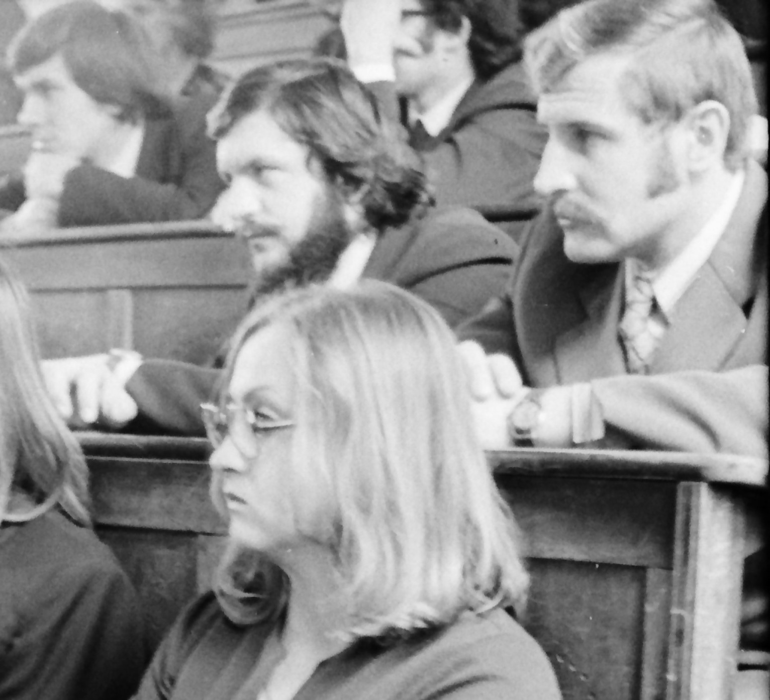 WYKLAD Pokojnikow Wielgus Wikowski i inni kadr