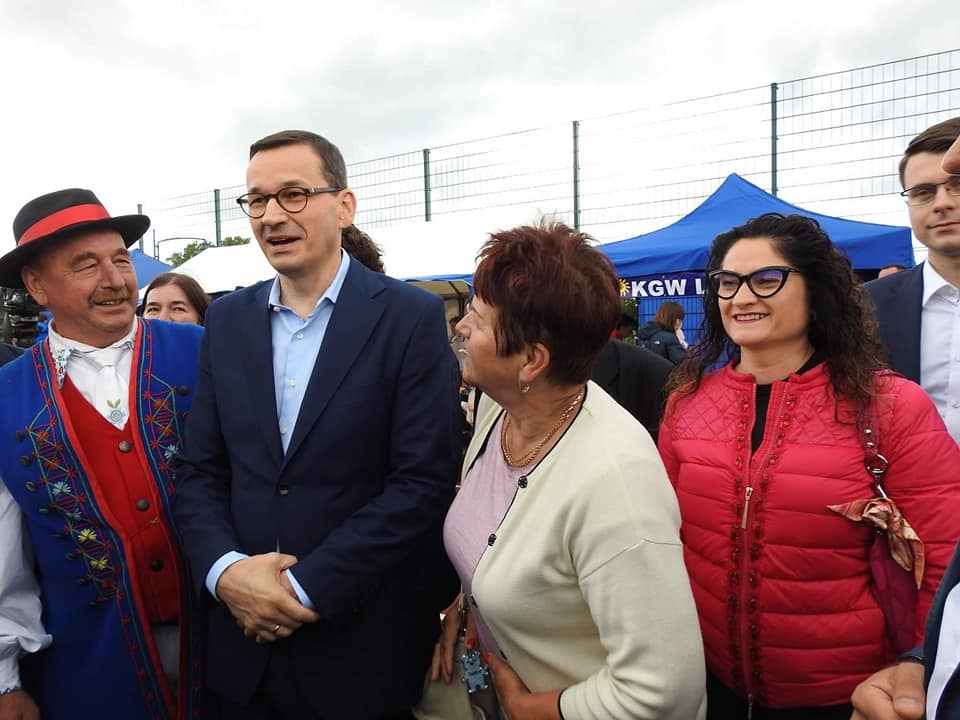 arciszewska morawiecki stezycafacebook