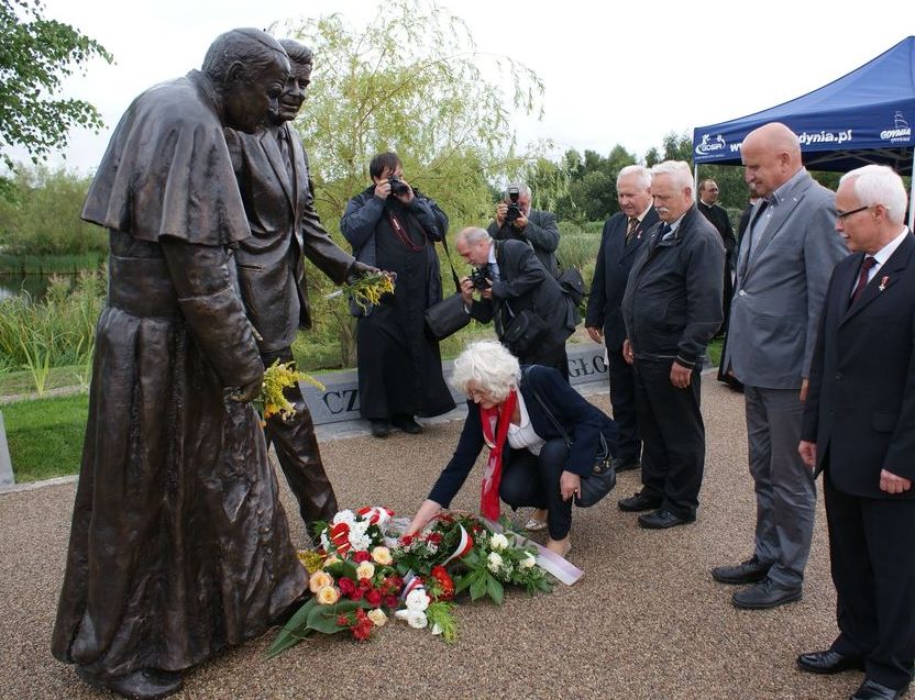 Pomnik Jana Pawła II i Rolanda Reagana Gdańsk-Przymorze