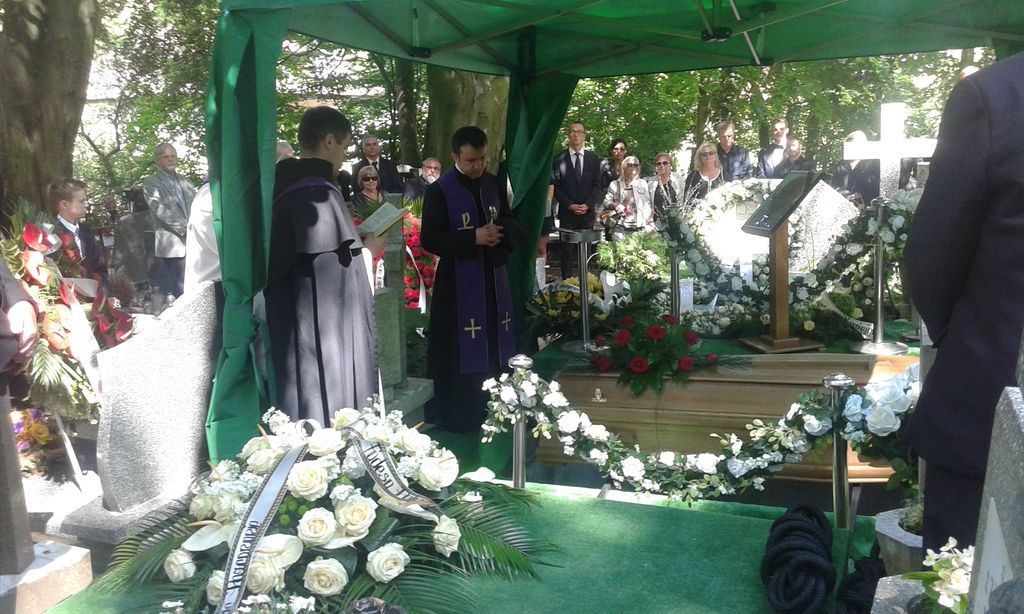 pogrzeb Jurka Okonskiego fot_J_Wikowski 20160615_141847
