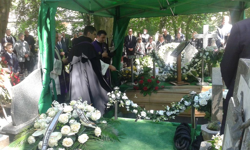 pogrzeb Jurka Okonskiego fot_J_Wikowski 20160615_142326