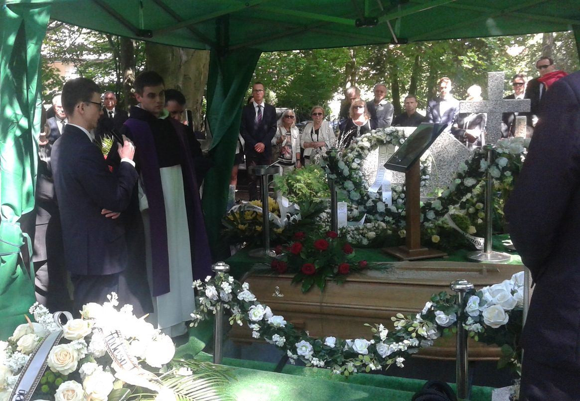 pogrzeb Jurka Okonskiego fot_J_Wikowski 20160615_143235
