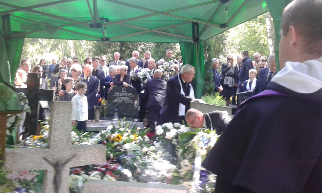 pogrzeb Jurka Okonskiego fot_J_Wikowski 20160615_144125