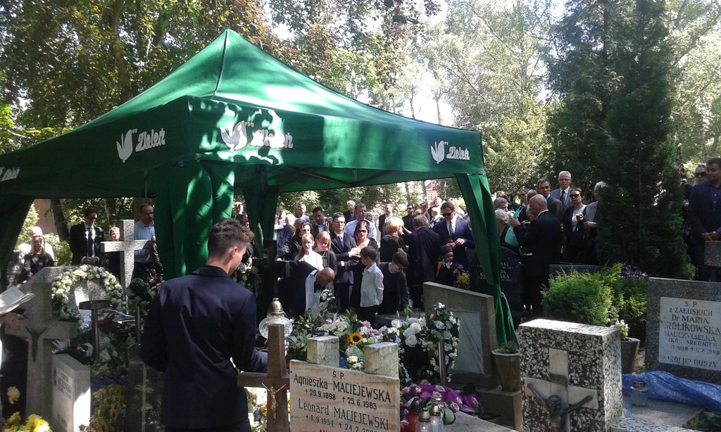 pogrzeb Jurka Okonskiego fot_J_Wikowski 20160615_144346