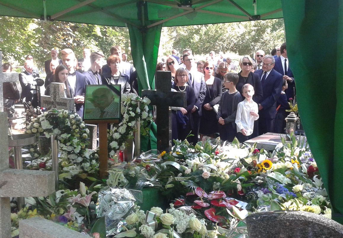 pogrzeb Jurka Okonskiego fot_J_Wikowski 20160615_145010